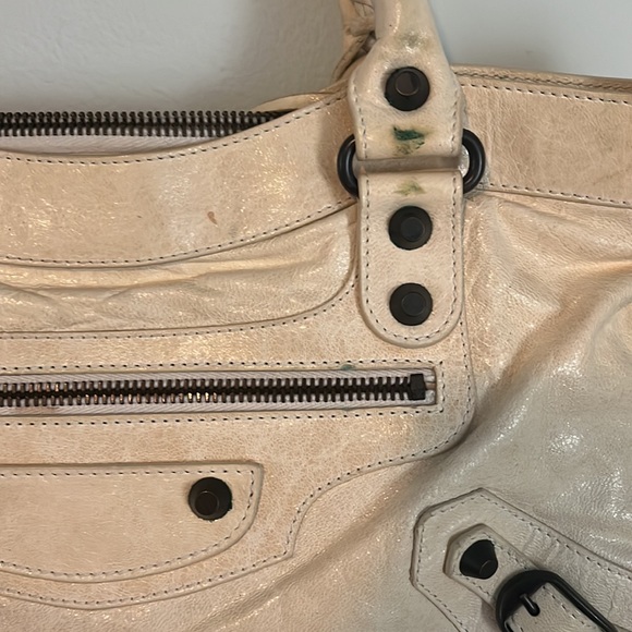 REDUCED ⬇️⬇️⬇️ Authentic Balenciaga  Bag - Picture 8 of 9